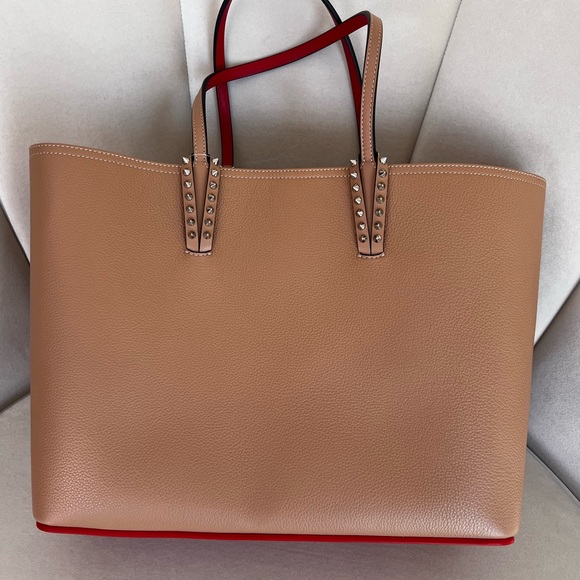 CHRISTIAN LOUBOUTIN Cabata spiked leather tote - Picture 9 of 15